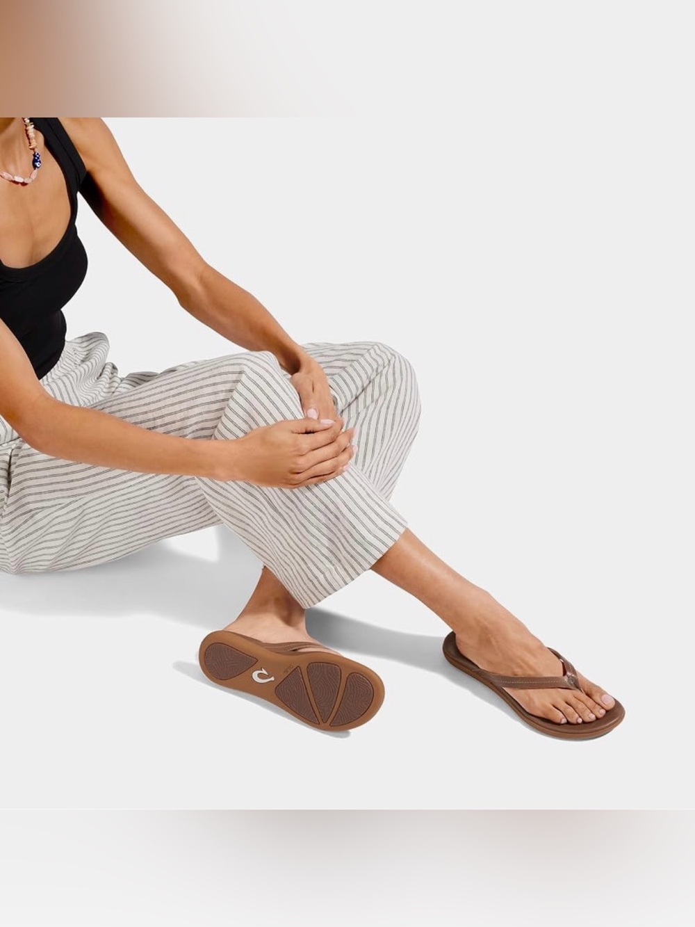 OluKai HONU Women's Brown Leather Flip-Flop Sandals - Picture 2 of 10
